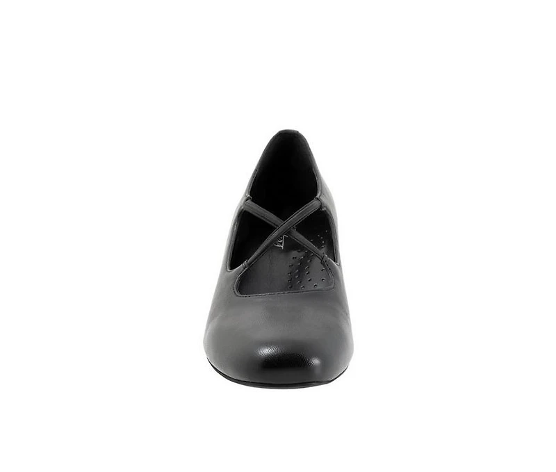 Women's Trotters Demi Pumps
