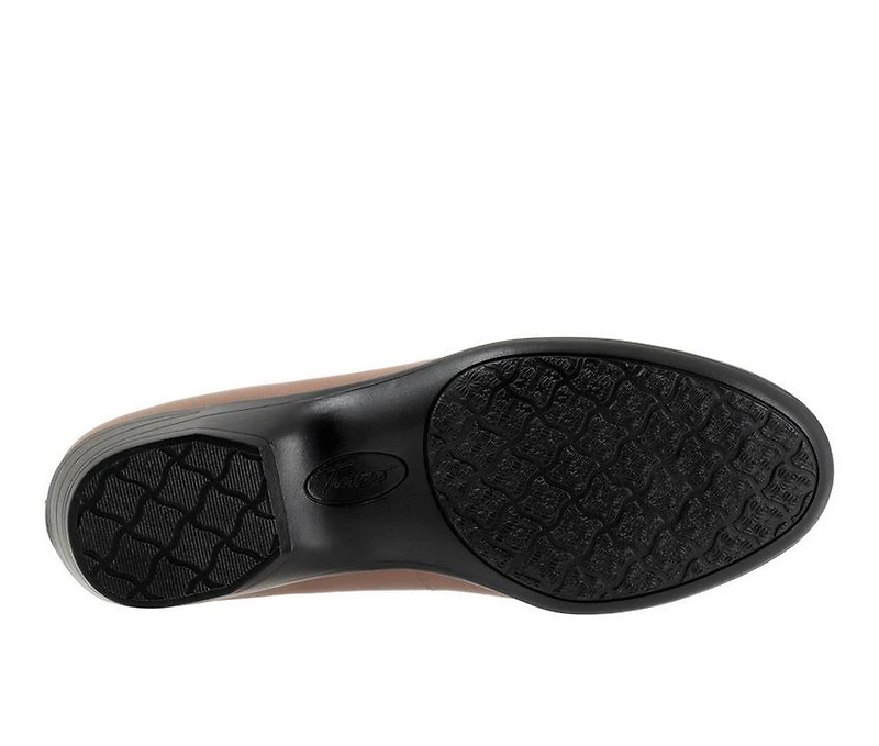 Women's Trotters Rozalin Low Heel Pumps