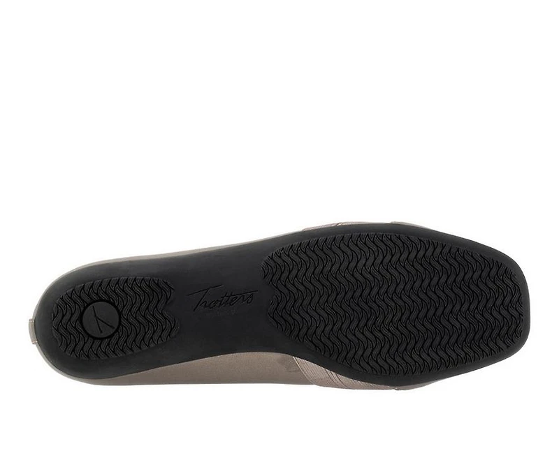 Women's Trotters Stella Flats