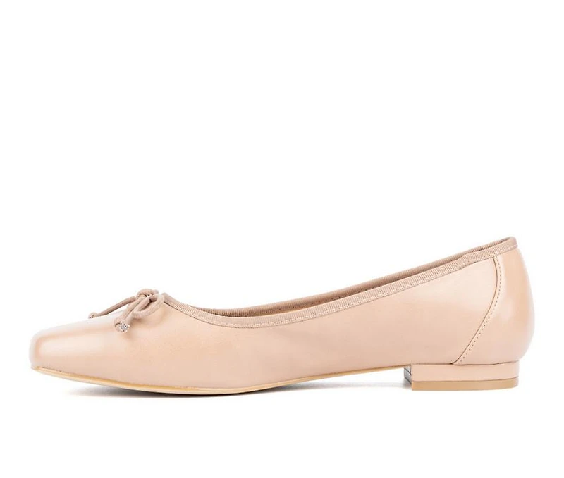 Women's Fashion to Figure Fawn Ballet Wide Width Flats