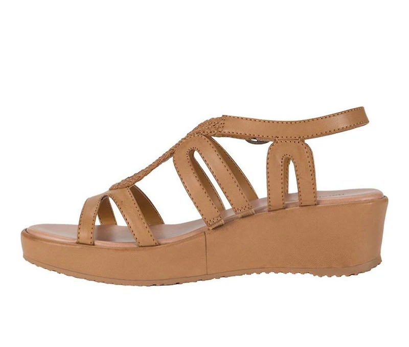 Women's Baretraps Wilma Wedges