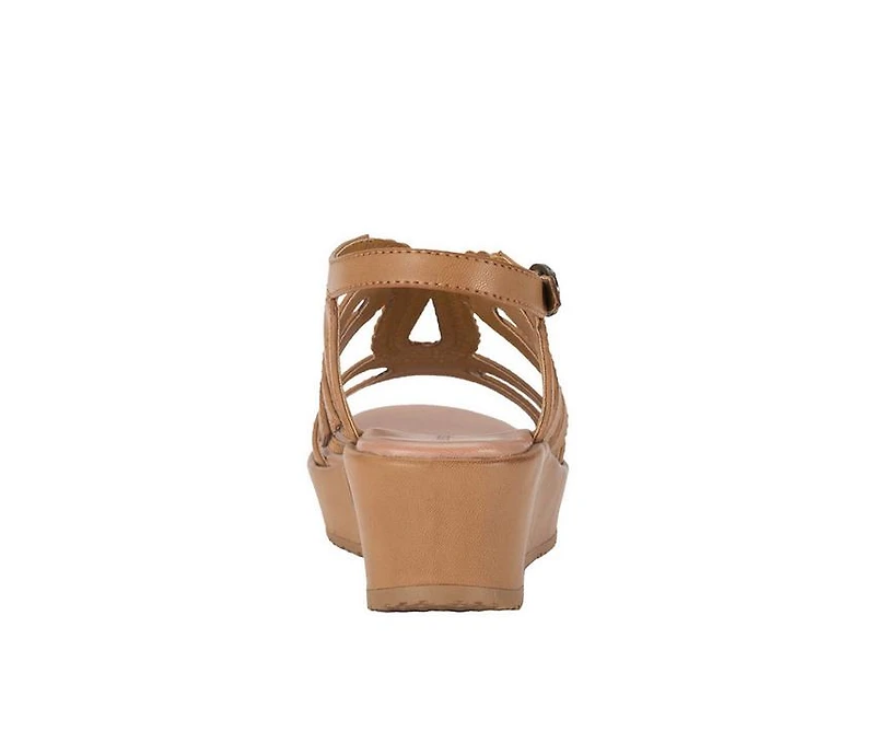 Women's Baretraps Wilma Wedges
