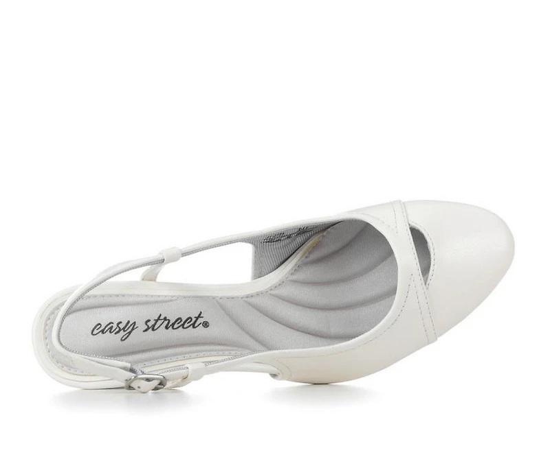 Women's Easy Street Elias Pumps