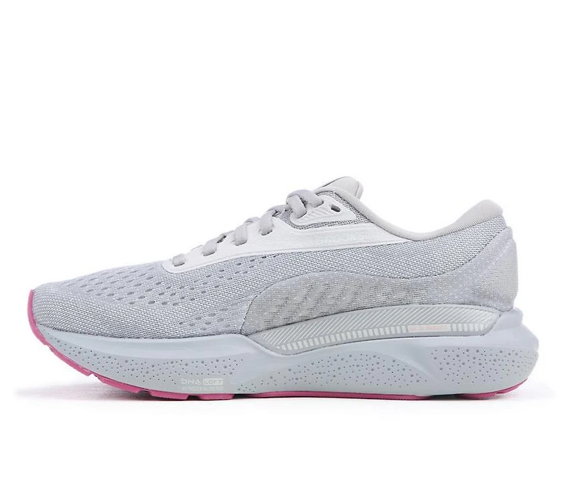 Women's Brooks Adrenaline GTS 24 Running Shoes