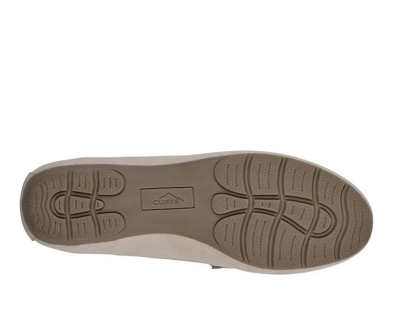 Women's Cliffs by White Mountain Glaring Loafers