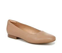 Women's Naturalizer Kari Flats