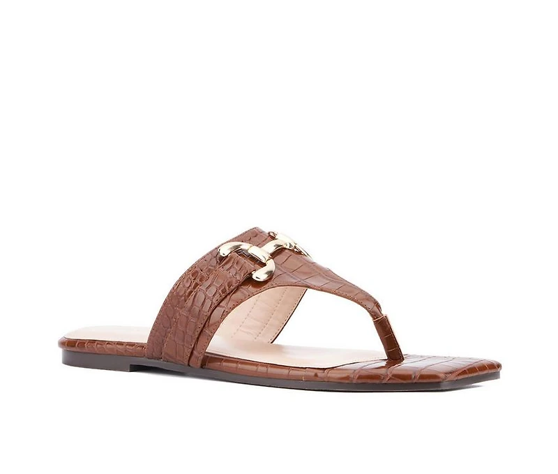 Women's Fashion to Figure Saralyn Flip-Flops