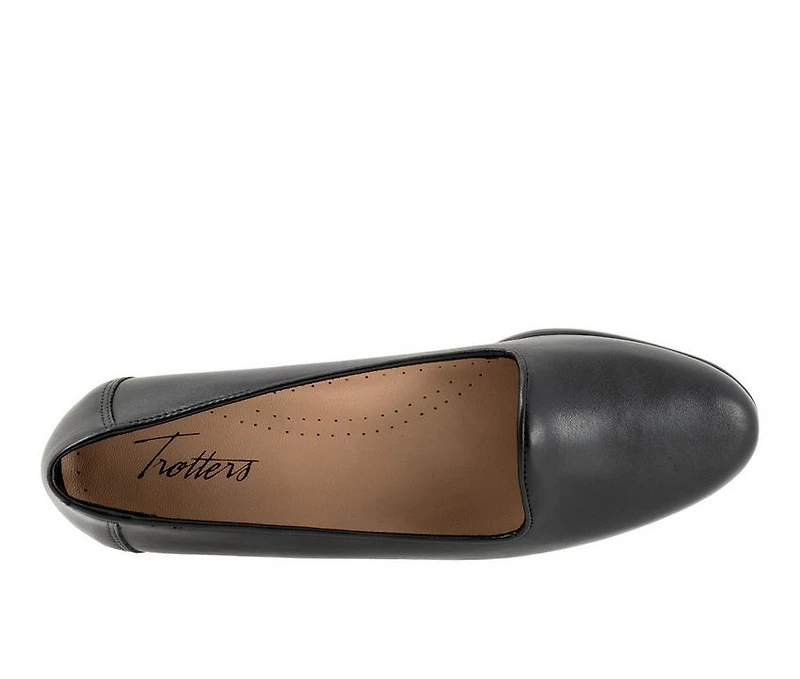 Women's Trotters Liz Lux Flats