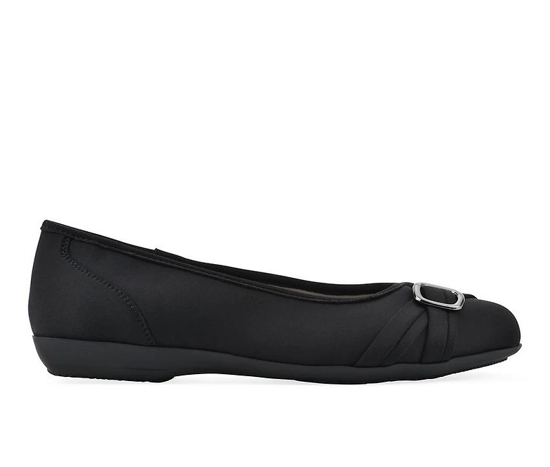 Women's Cliffs by White Mountain Calming Flats