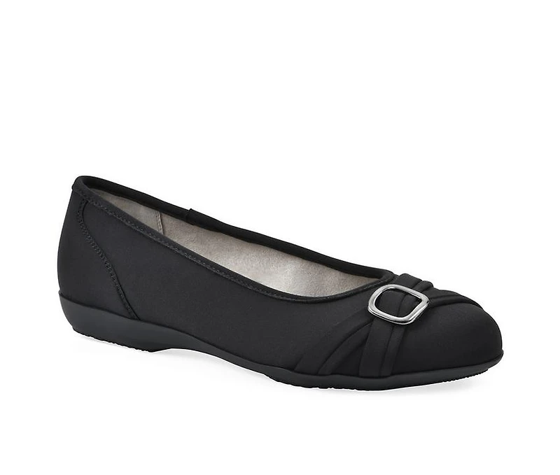 Women's Cliffs by White Mountain Calming Flats