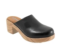 Women's Softwalk Felida Clogs