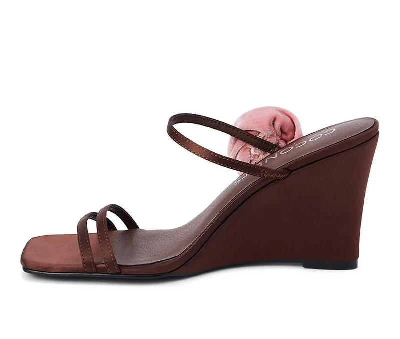Women's Coconuts by Matisse Rosa Wedges