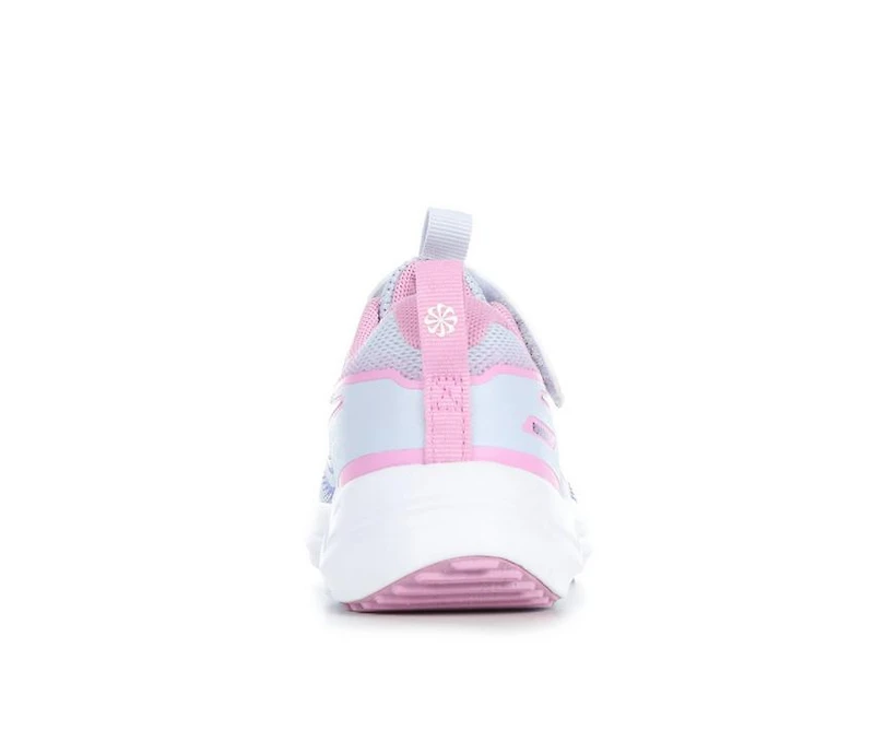 Girls' Nike Little Kid Cosmic Runner Running Shoes