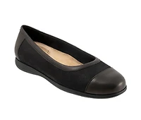 Women's Trotters Delmara Flats