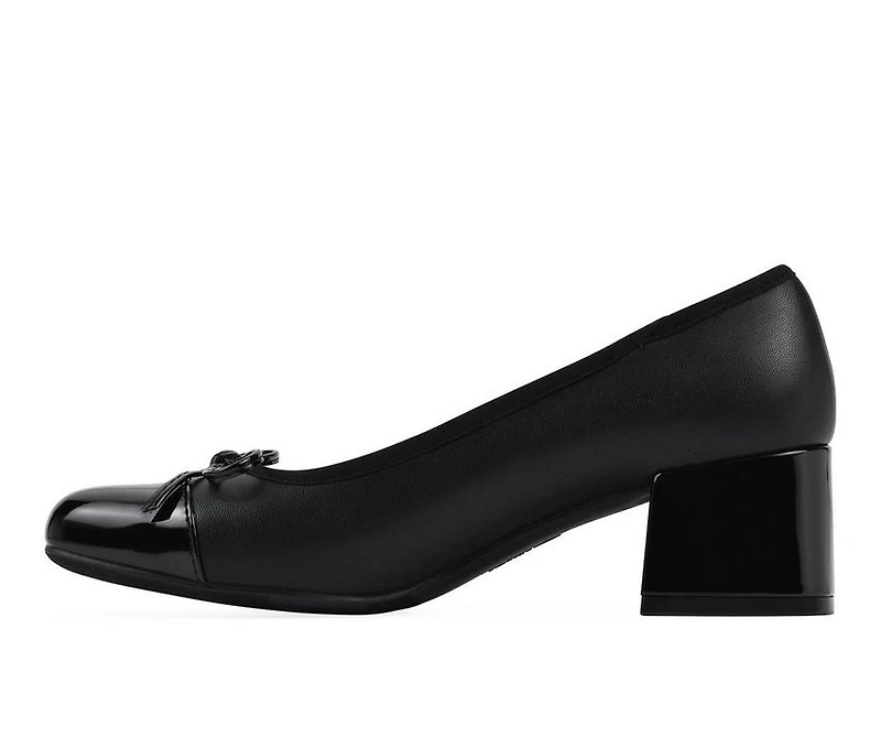 Women's White Mountain Lately Pumps