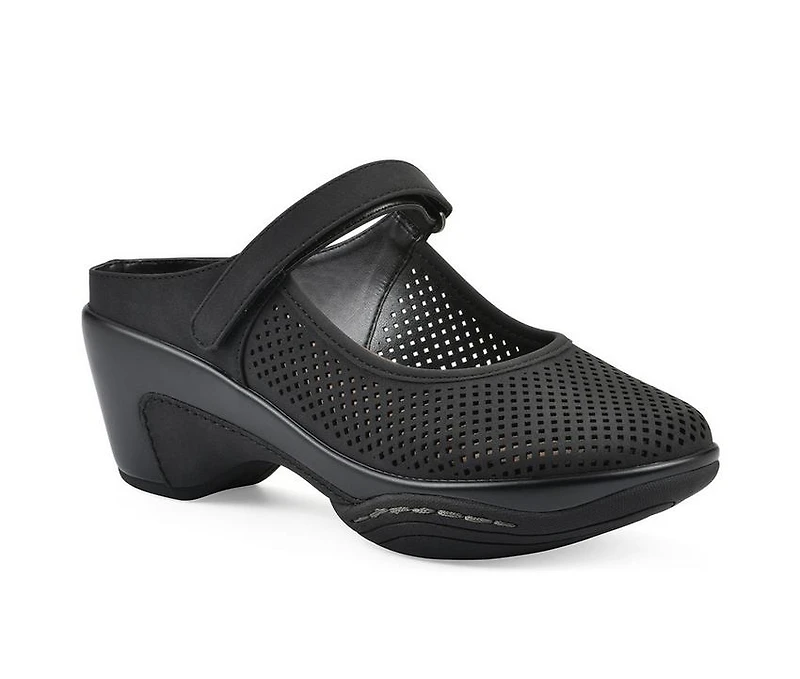 Women's White Mountain Vinto2 Clogs