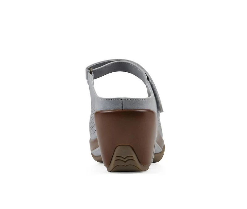 Women's White Mountain Vinto2 Clogs