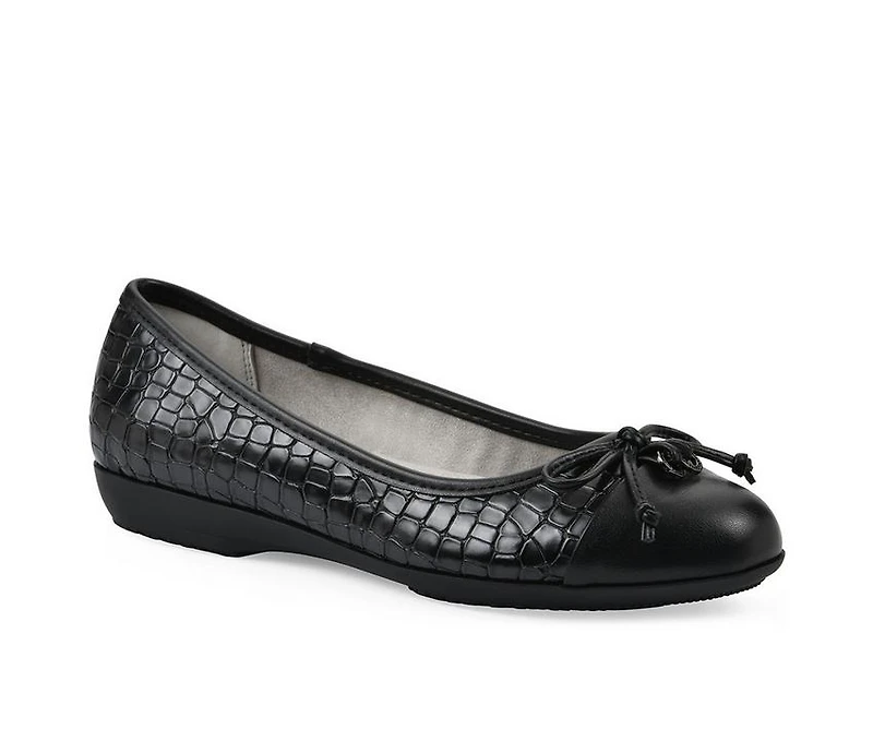 Women's Cliffs by White Mountain Careen Flats