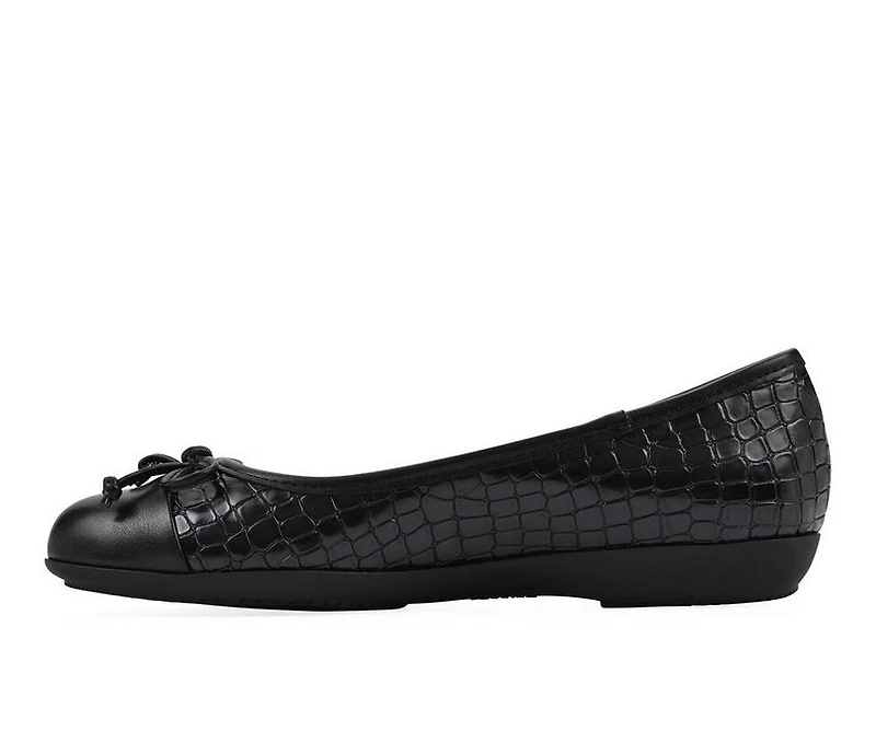 Women's Cliffs by White Mountain Careen Flats