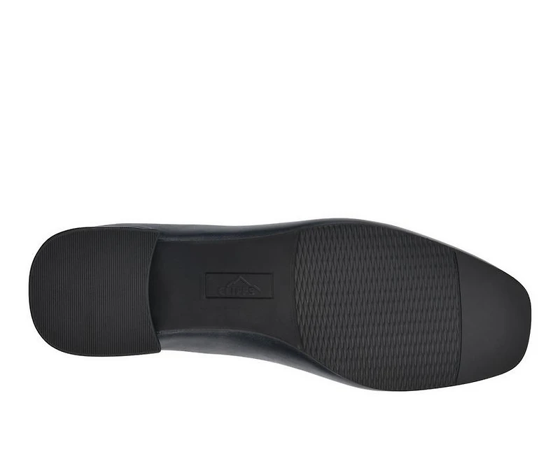 Women's Cliffs by White Mountain Quintesa Pumps