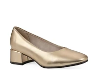 Women's Cliffs by White Mountain Quintesa Pumps