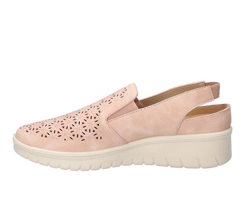 Women's Easy Street Petal Sneakers