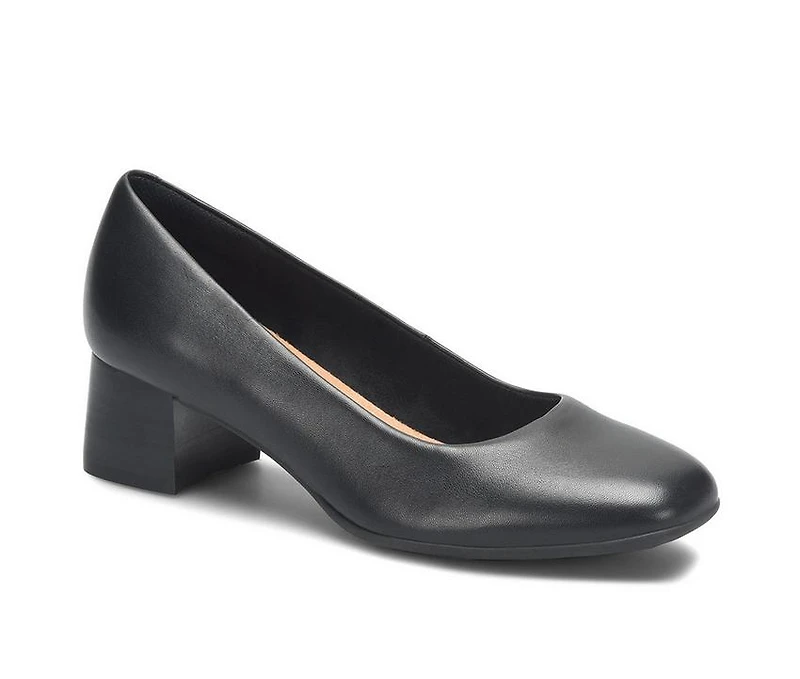 Women's Comfortiva Peach Pumps