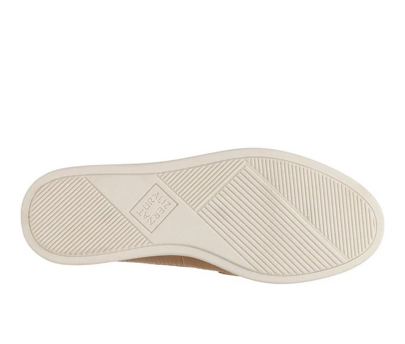 Women's Naturalizer Ingrid Loafers