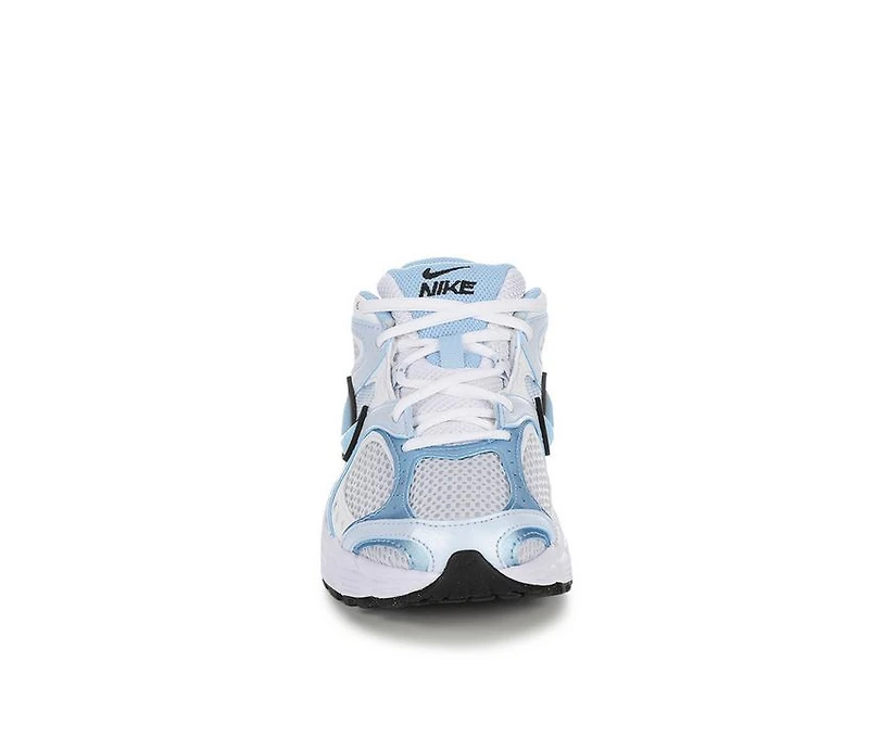 Women's Nike V5 RNR Sneakers