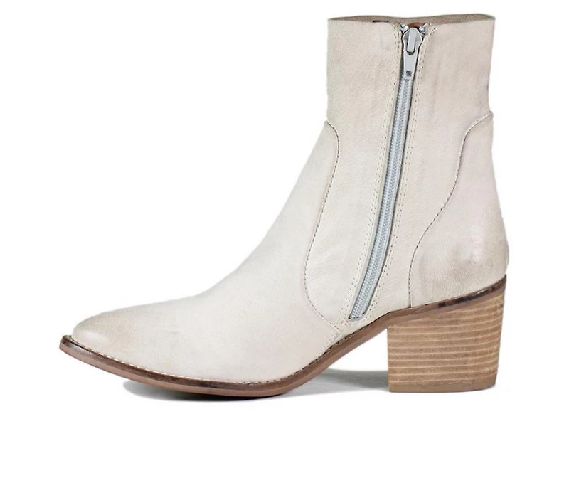 Women's DIBA TRUE Majes Tic Booties