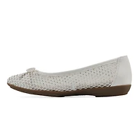 Women's Cliffs by White Mountain Carlicia Flats