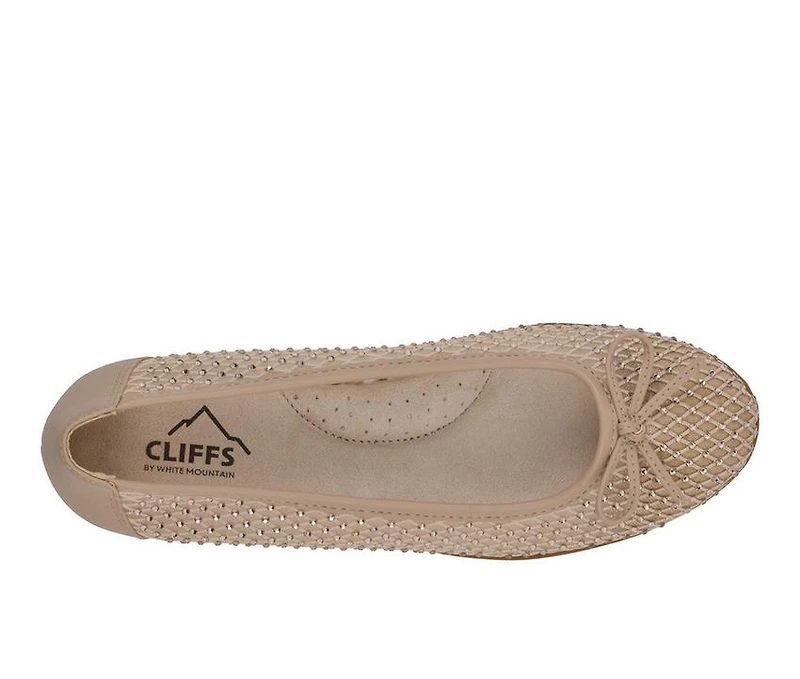 Women's Cliffs by White Mountain Carlicia Flats