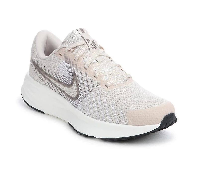 Women's Nike Run Defy Running Shoes