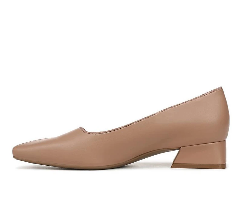 Women's Naturalizer Georgia Pumps