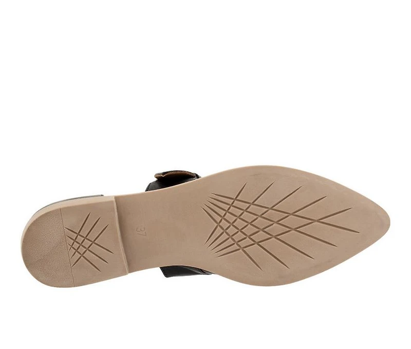 Women's Bueno Brittany Flats