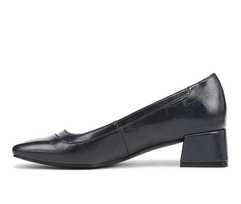 Women's Naturalizer Huntley Pumps