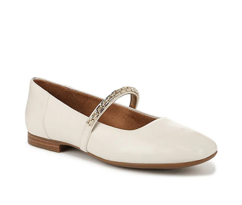 Women's Naturalizer Kelly Chain Flats