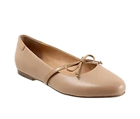 Women's Trotters Carissa Flats