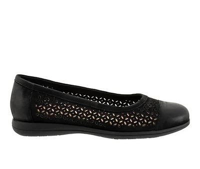 Women's Trotters Delmara Perf Flats