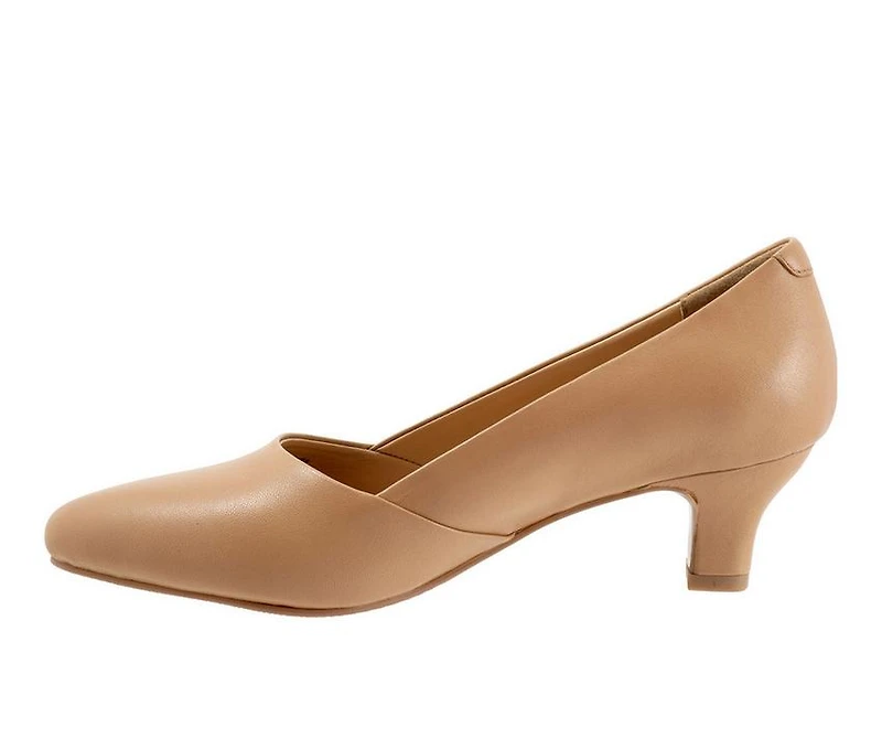 Women's Trotters Kylie Pumps