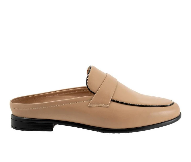 Women's Trotters Lola Flats