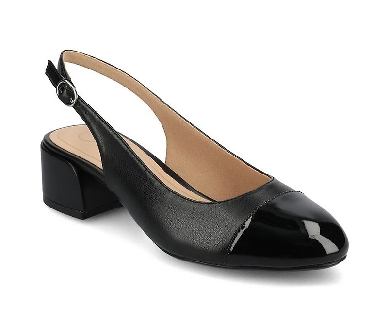 Women's Journee Collection Sammie Pumps
