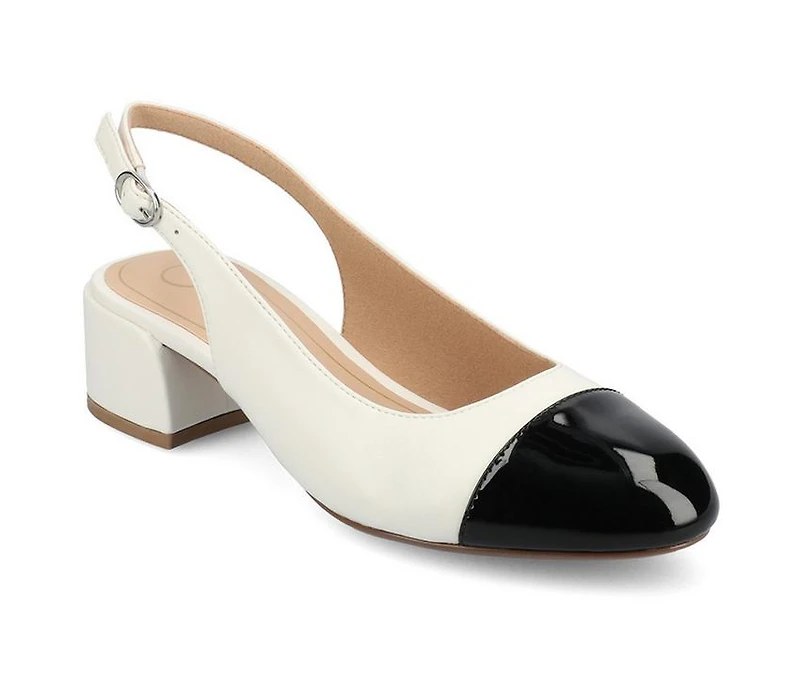 Women's Journee Collection Sammie Pumps