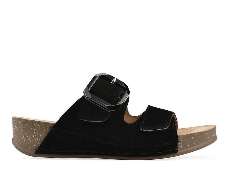 Women's White Mountain Fearful Footbed Sandals