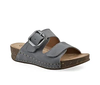 Women's White Mountain Fearful Footbed Sandals