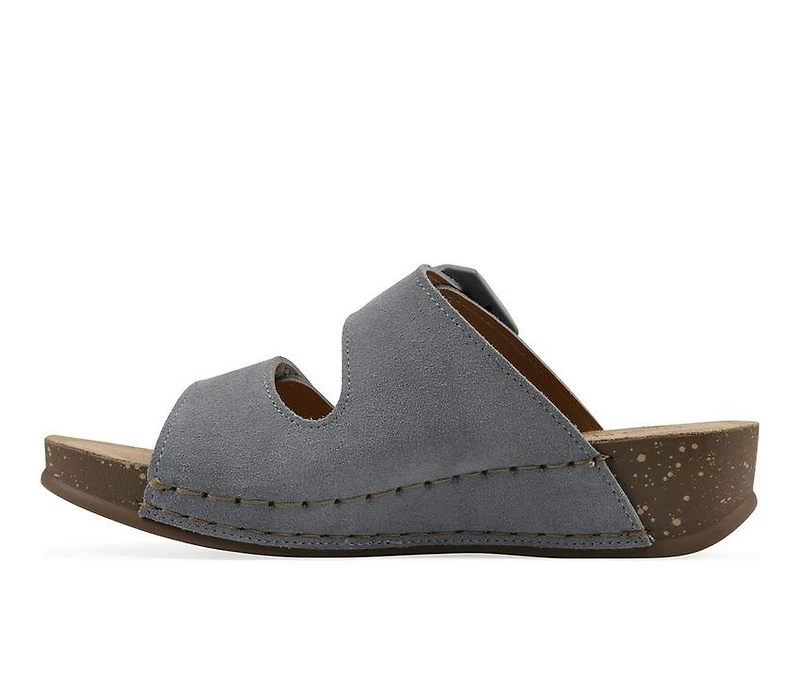 Women's White Mountain Fearful Footbed Sandals