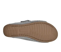 Women's White Mountain Fearful Footbed Sandals