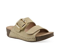 Women's White Mountain Fearful Footbed Sandals
