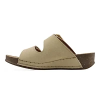 Women's White Mountain Fearful Footbed Sandals