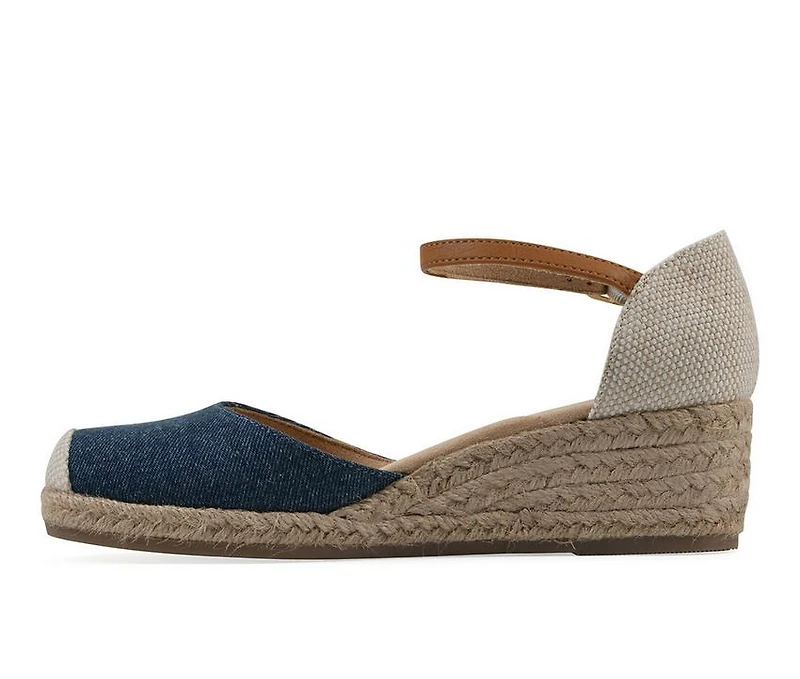 Women's White Mountain Maintain Wedge Sandals